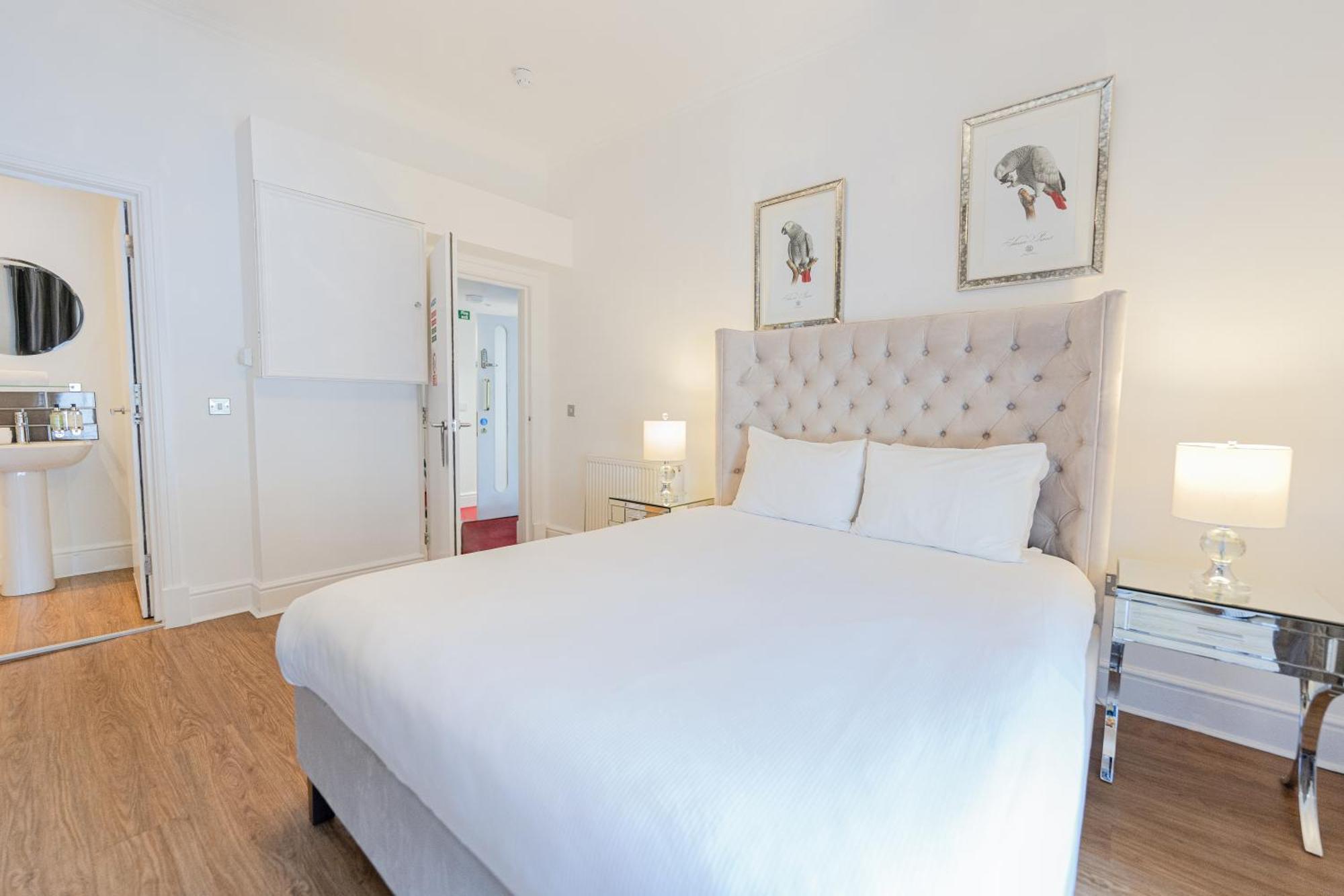 Edinburgh Castle Apartments Εξωτερικό φωτογραφία