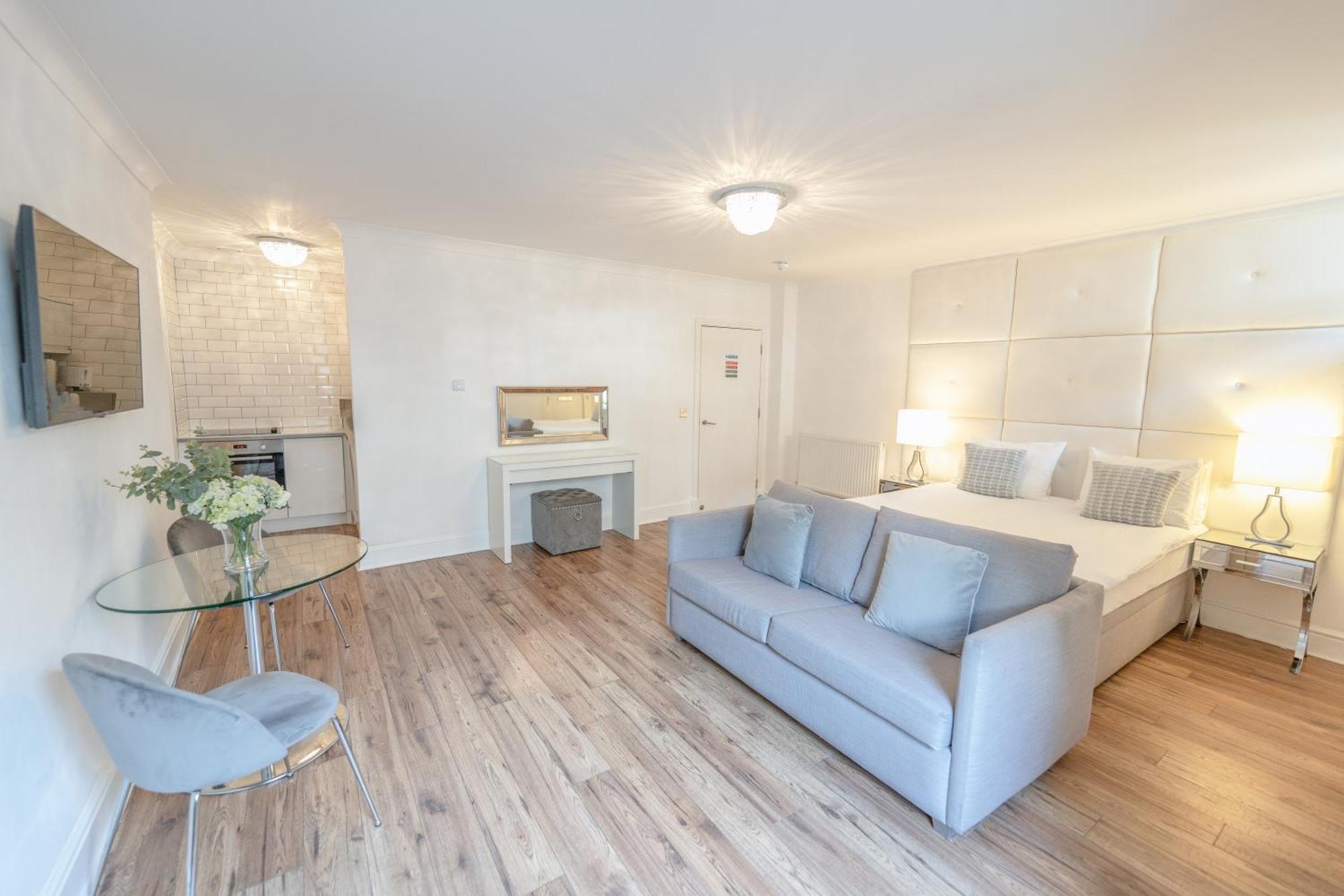 Edinburgh Castle Apartments Εξωτερικό φωτογραφία