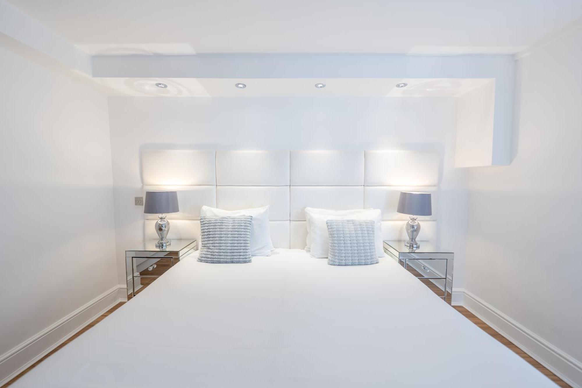 Edinburgh Castle Apartments Εξωτερικό φωτογραφία